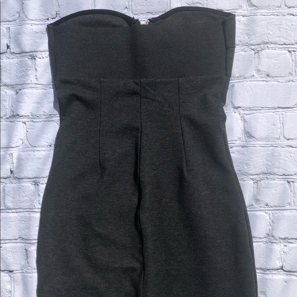 Dress - Picture 5 of 7